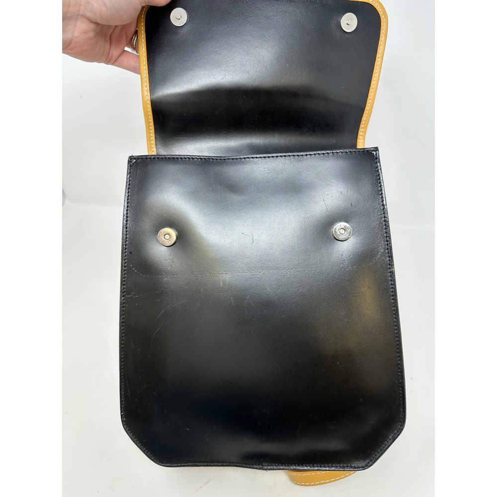 Francesco Biasia Smooth Leather Two-Tone Backpack Black Tan - Picture 3 of 13